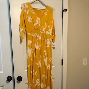 Maternity maxi dress